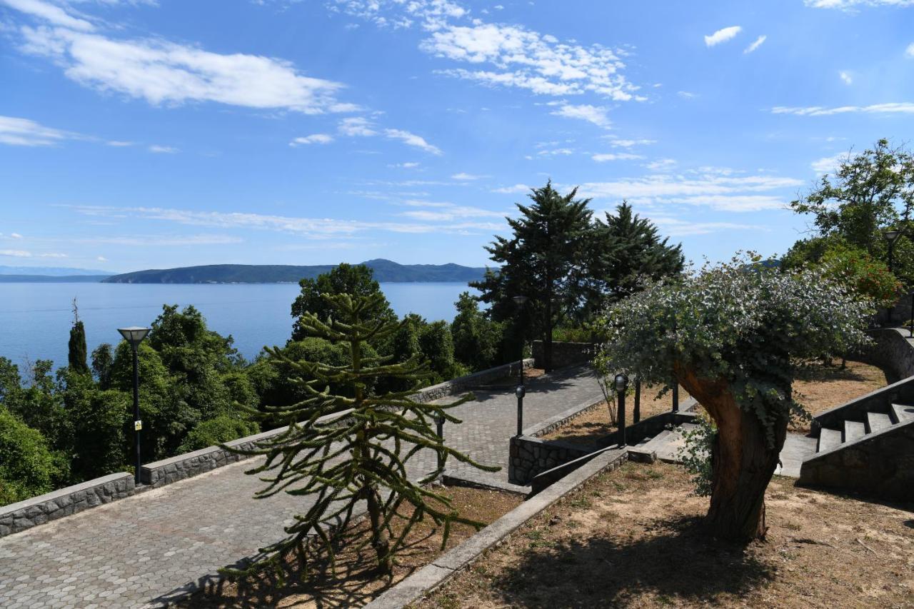 Apartments Near The Beach, With Terraces And Seaview At House B. Mošćenička Draga 외부 사진